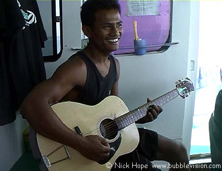 Thai guitar player
